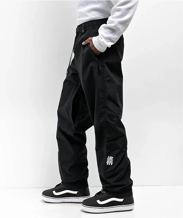 686 Dojo Gore-Tex Black Snowboard Pants | MainPlace Mall