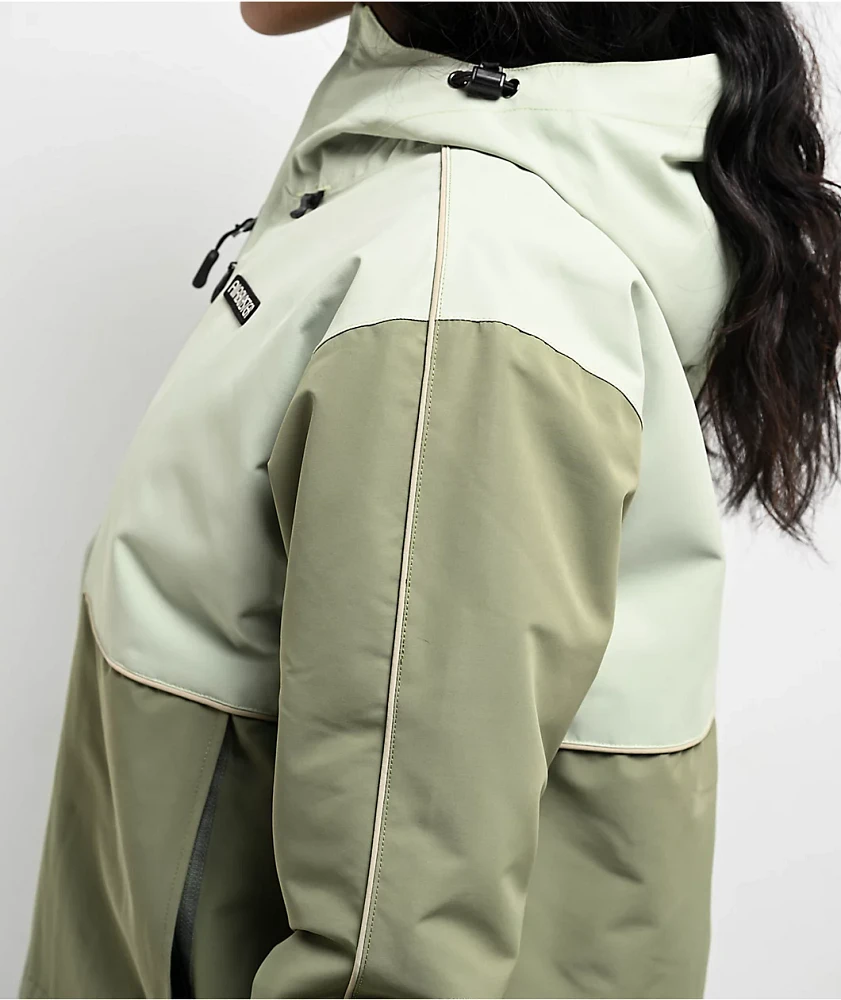 Airblaster Lady Revert Matcha 10K Snowboard Jacket | MainPlace Mall