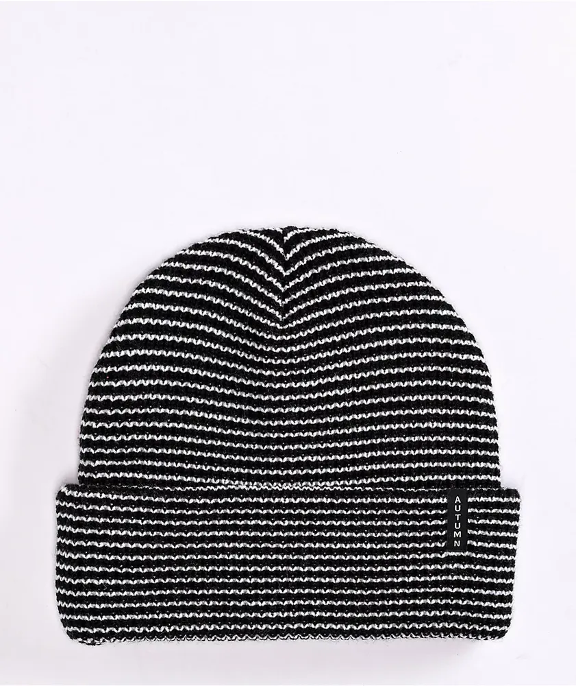 Black store beanie zumiez