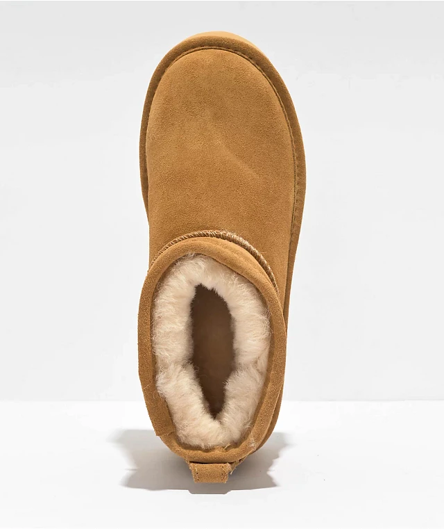 Zumiez uggs online