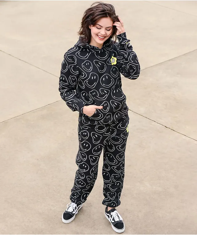 By samii deals ryan sweatpants