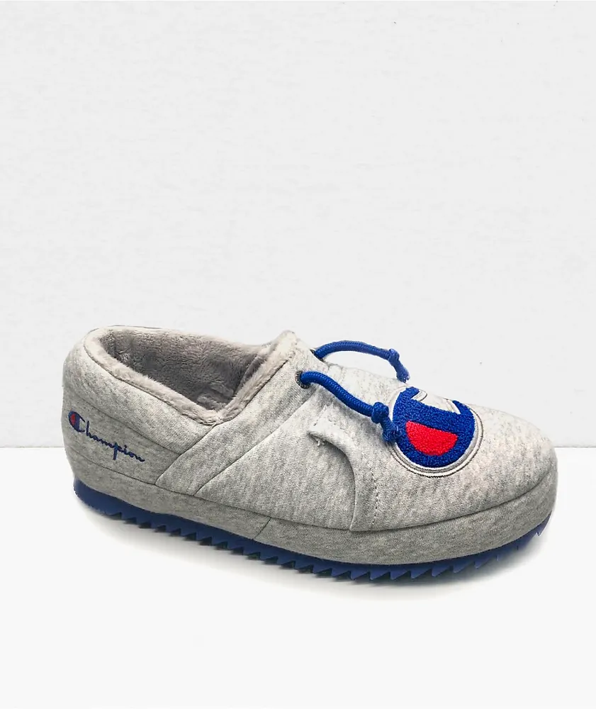 Zumiez slippers sales
