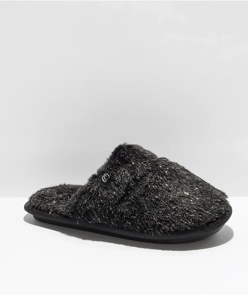 Zumiez slippers sales