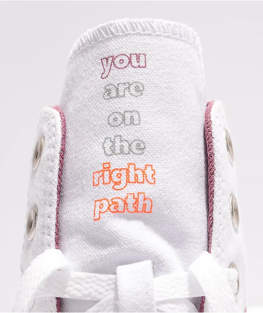 White chuck 2025 taylor sneakers