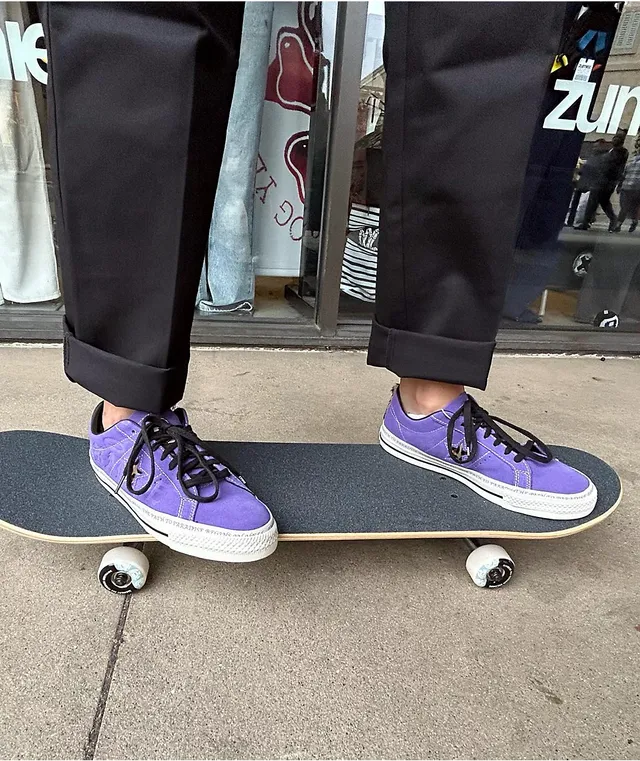 Purple suede converse outlet