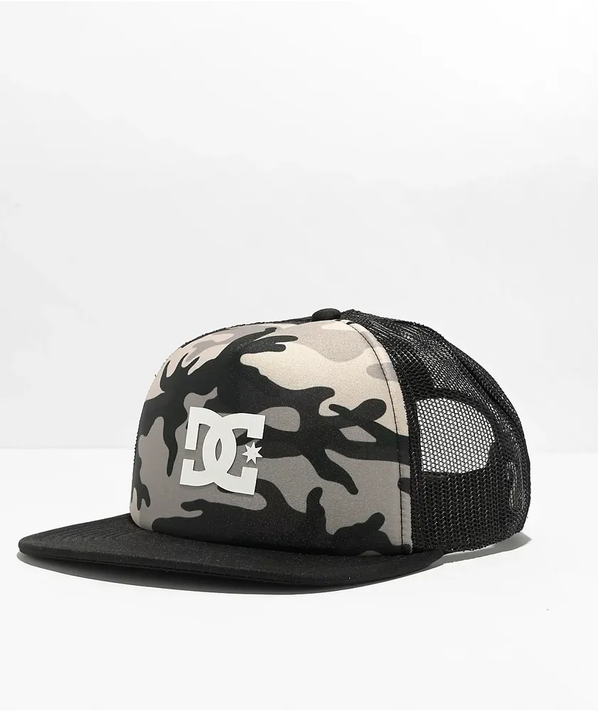 Dc outlet camo hat
