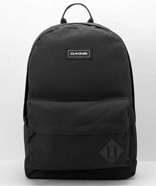 Dakine hotsell black backpack