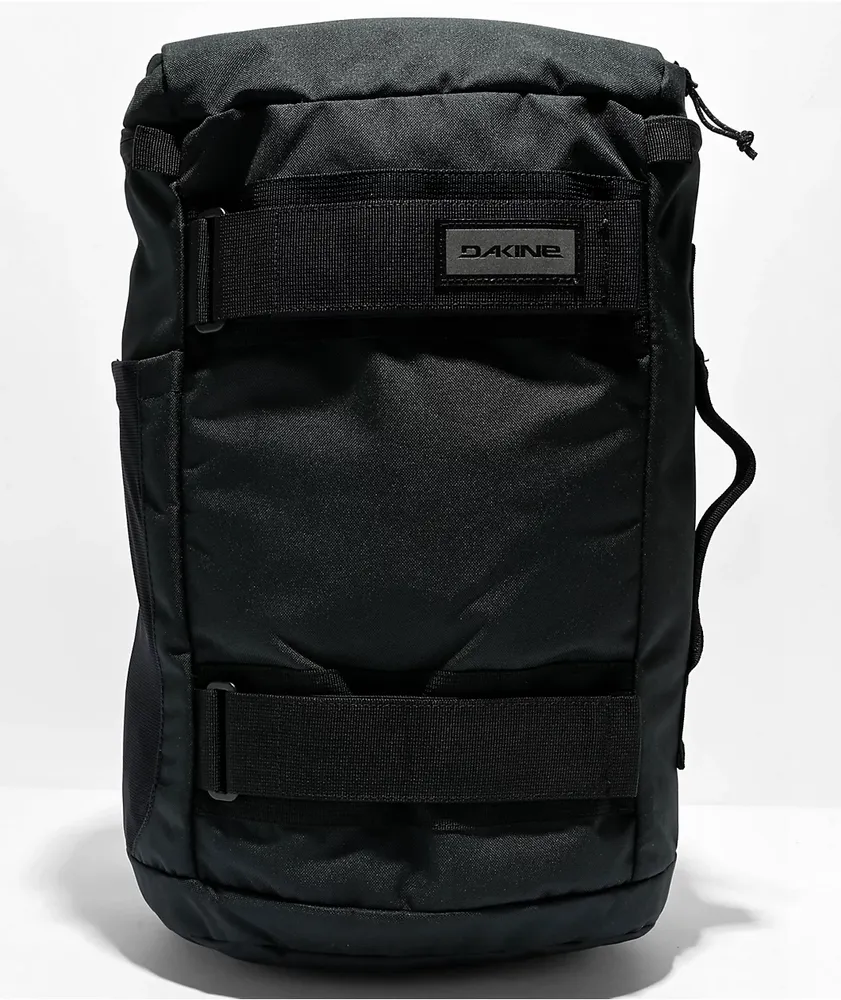 Dakine discount black backpack