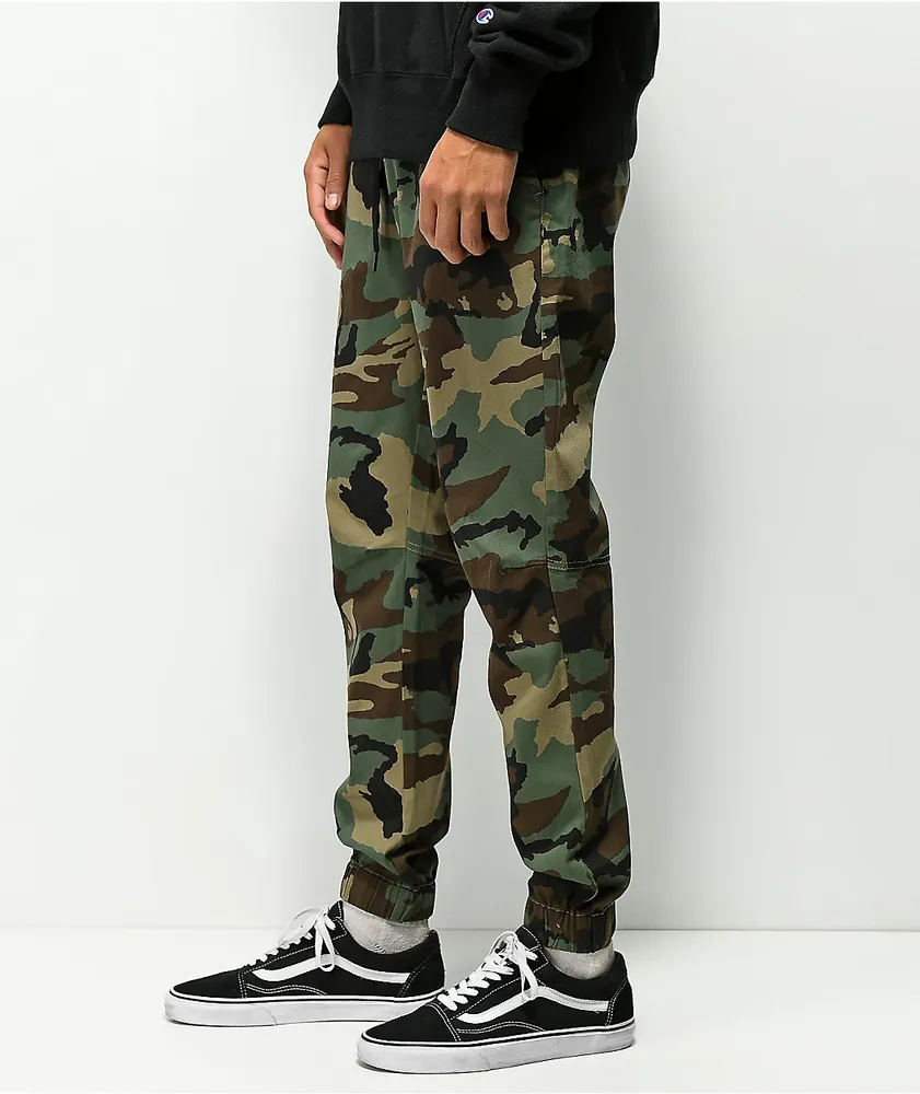 Zumiez store camo joggers