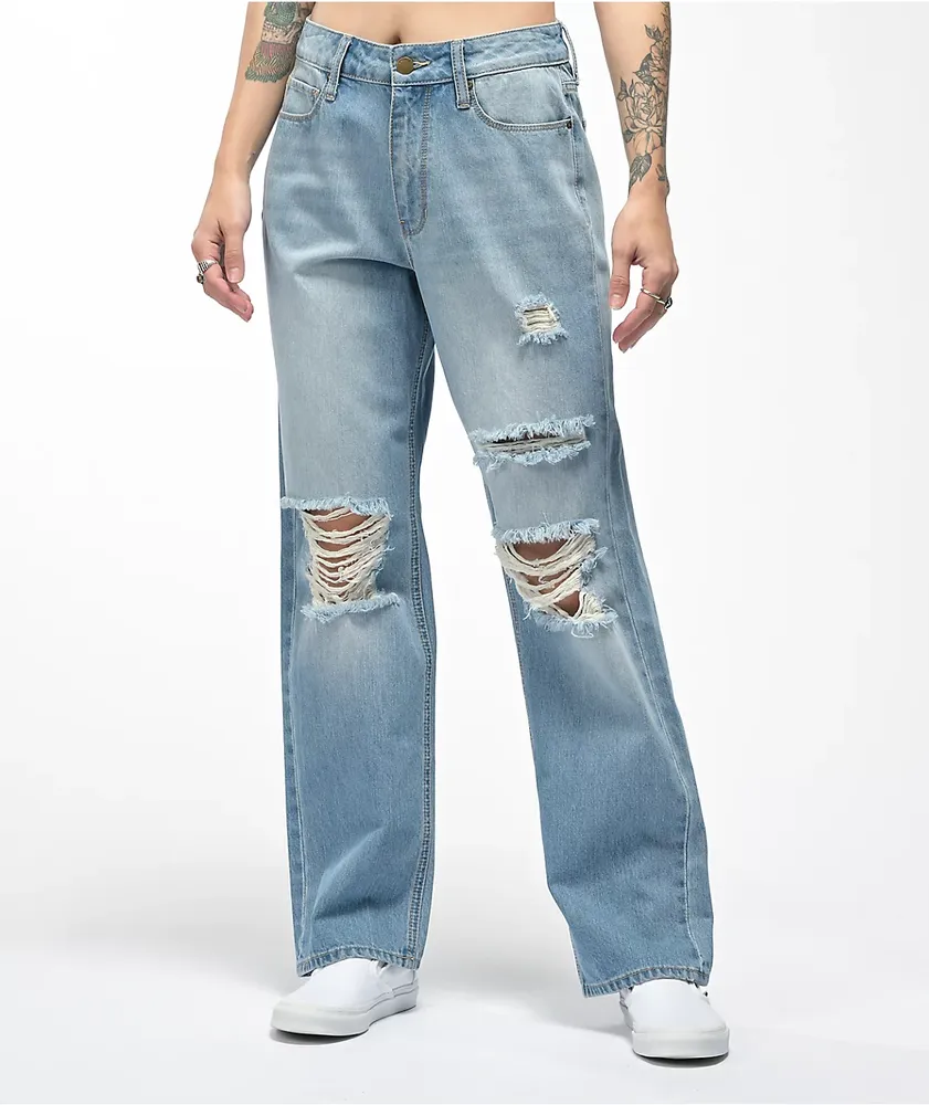 Zumiez jeans store