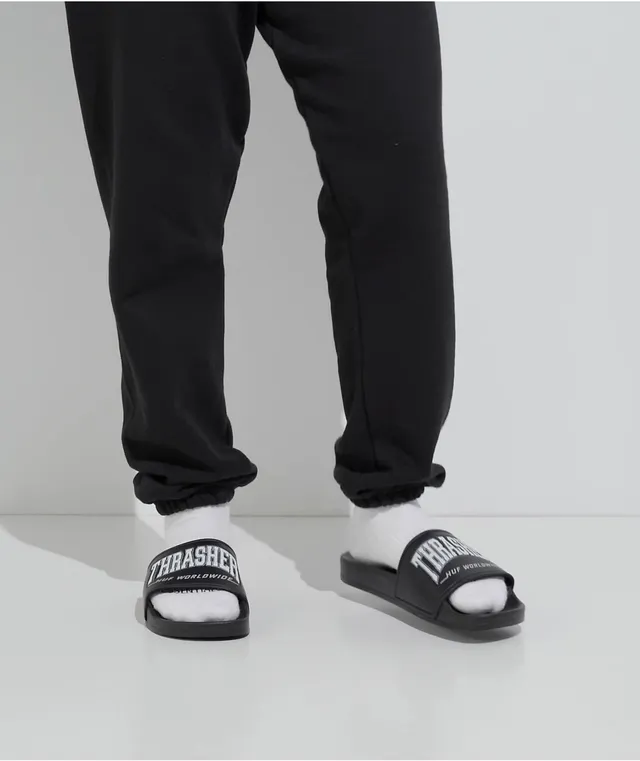 Fila sandals zumiez hot sale