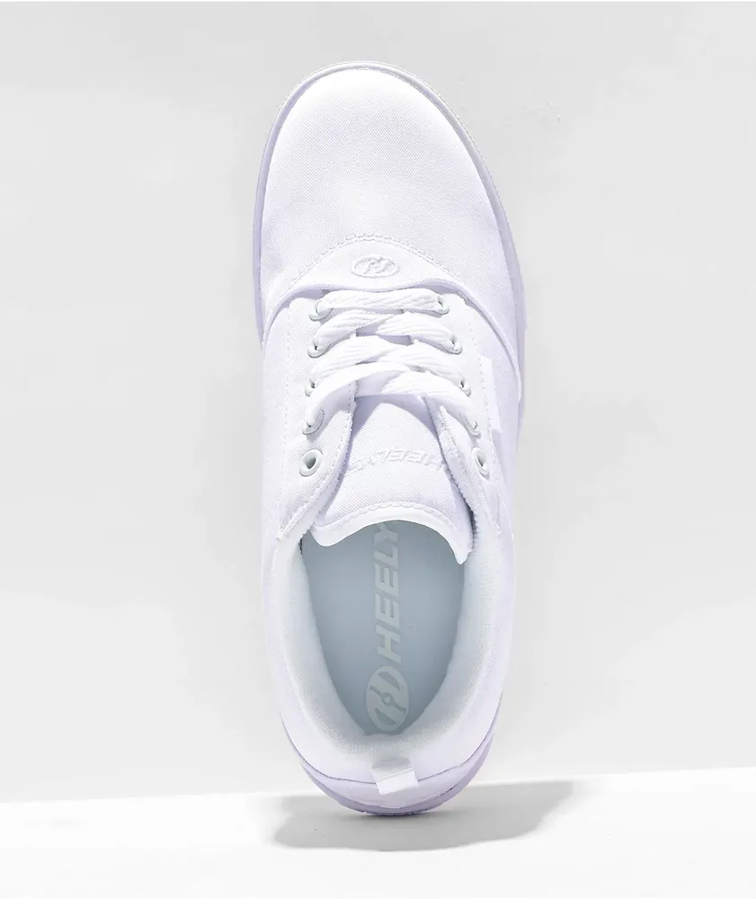 Zumiez heelys shop