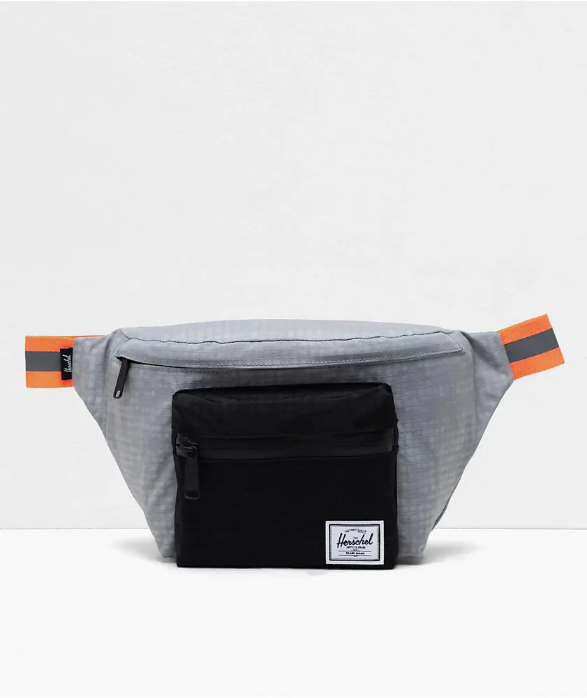 Fanny best sale pack zumiez