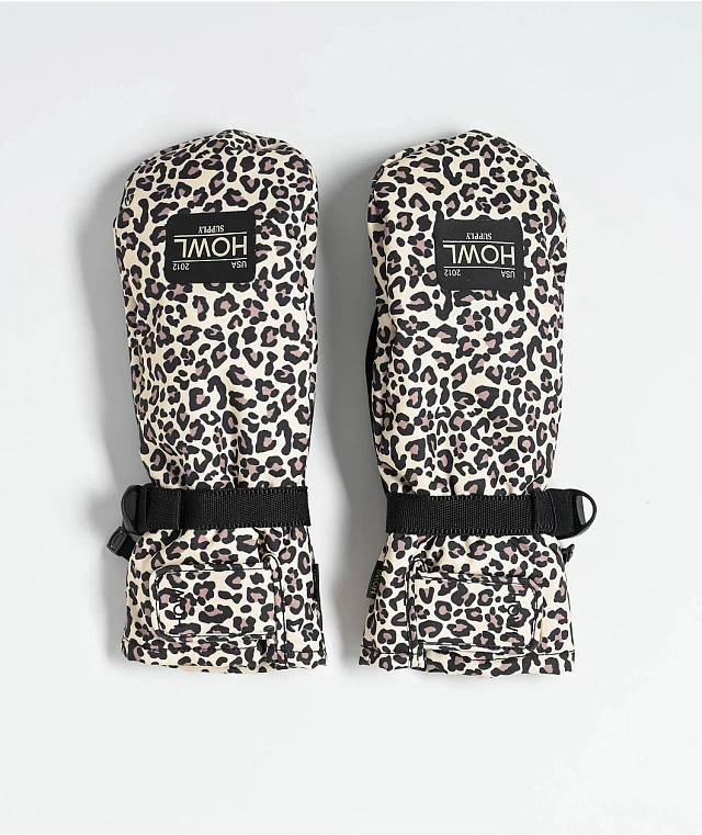 Howl Fairbanks Leopard 10K Snowboard Mittens at Foxvalley Mall in