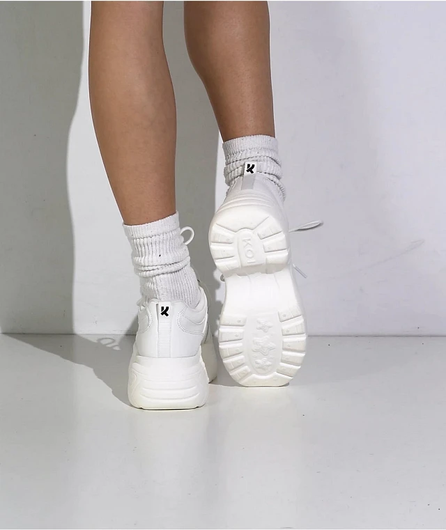 [コイ] KOI Jennie Striker Chunky Bubble White Platform Shoes