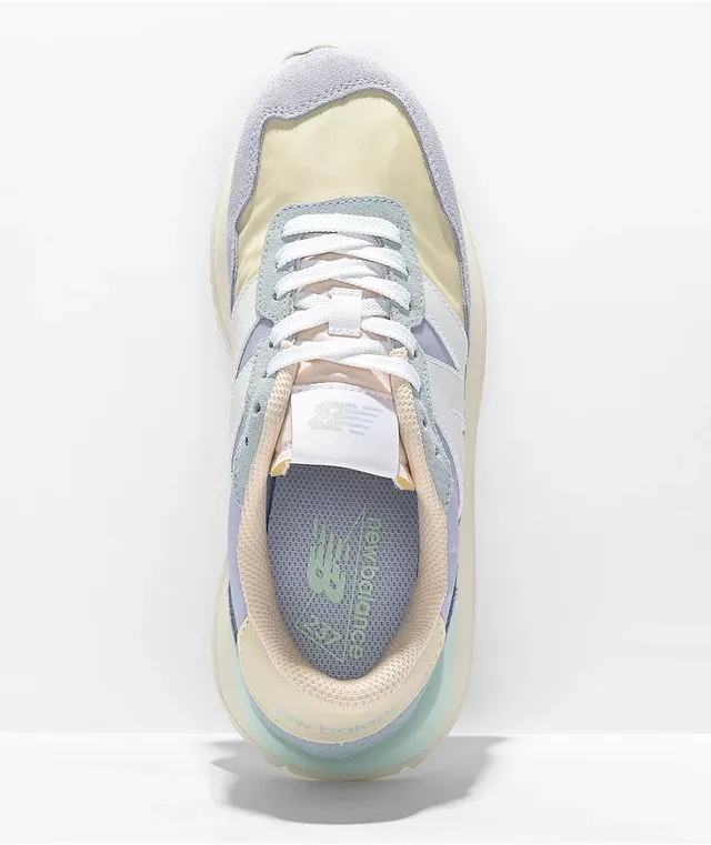 Pastel new shop balance shoes