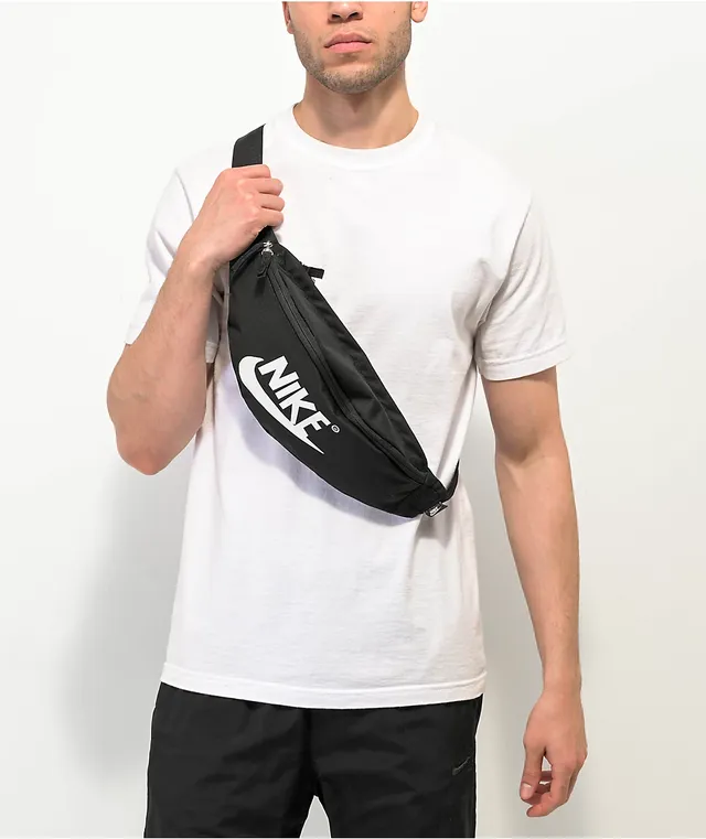 Nike fanny pack footlocker top
