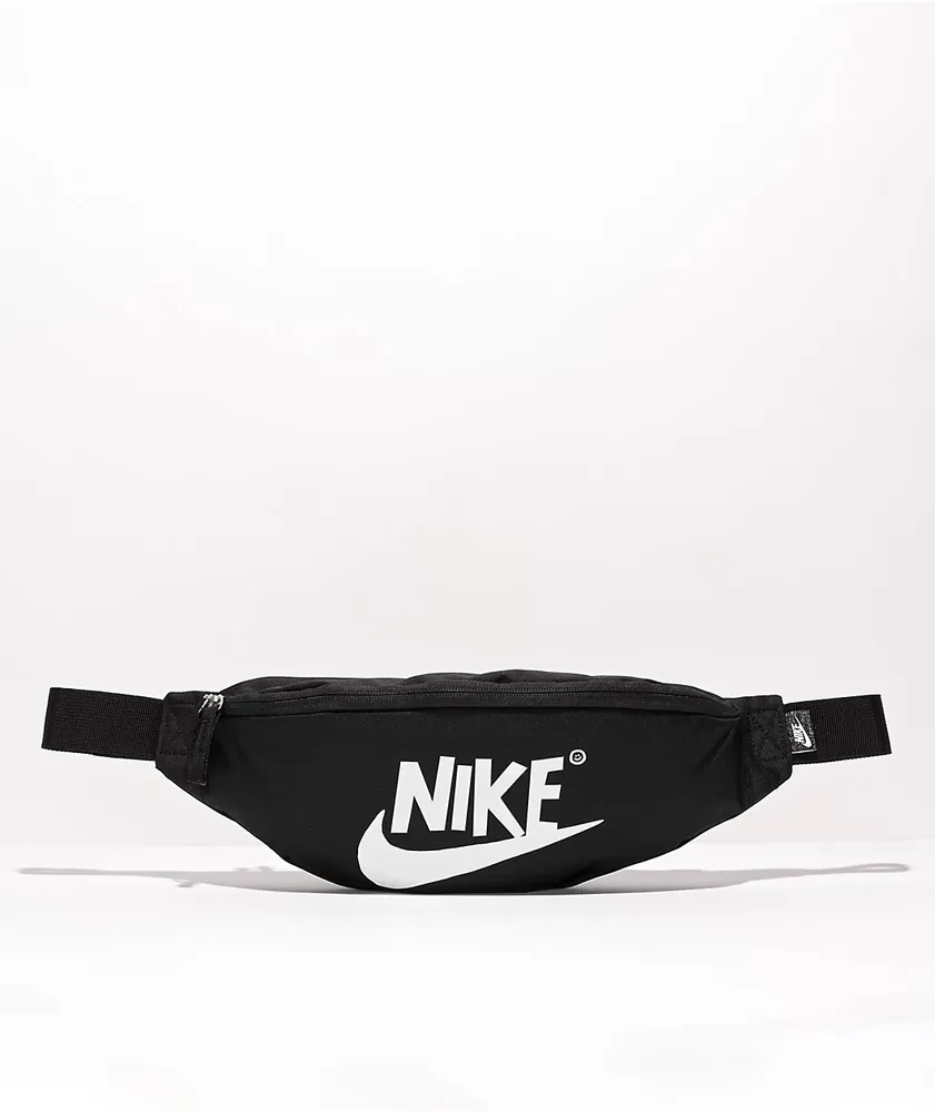 Nike fanny pack in stores online