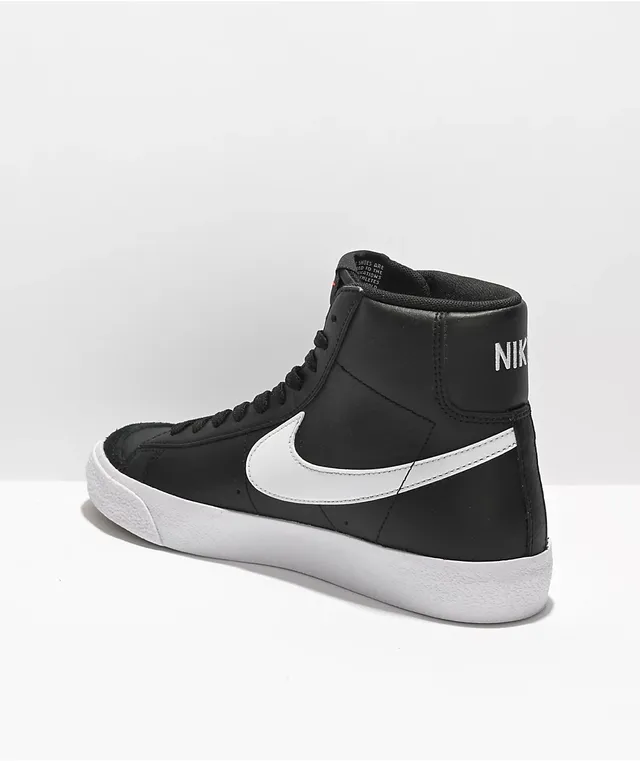 Nike kids medium top