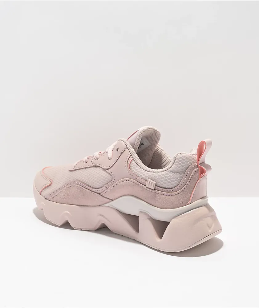 Nike RYZ 365 2 Barely Rose Shoes | Arden Fair