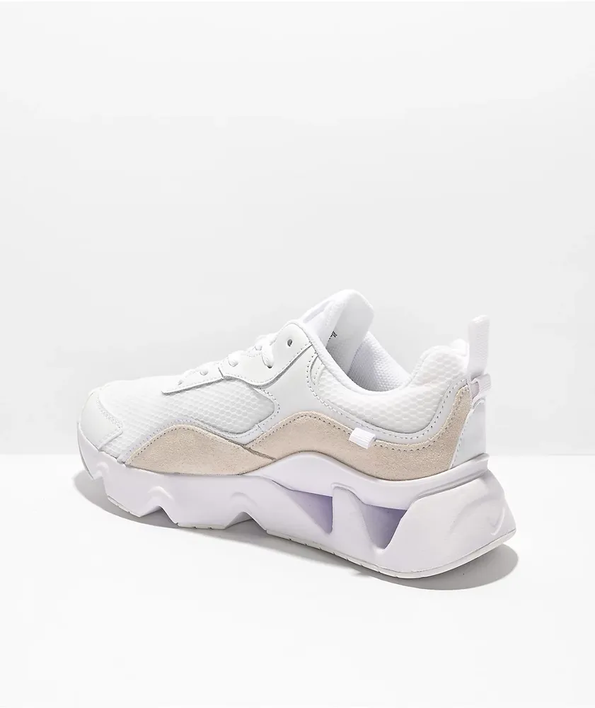 Nike ryz 365 white and beige 2025