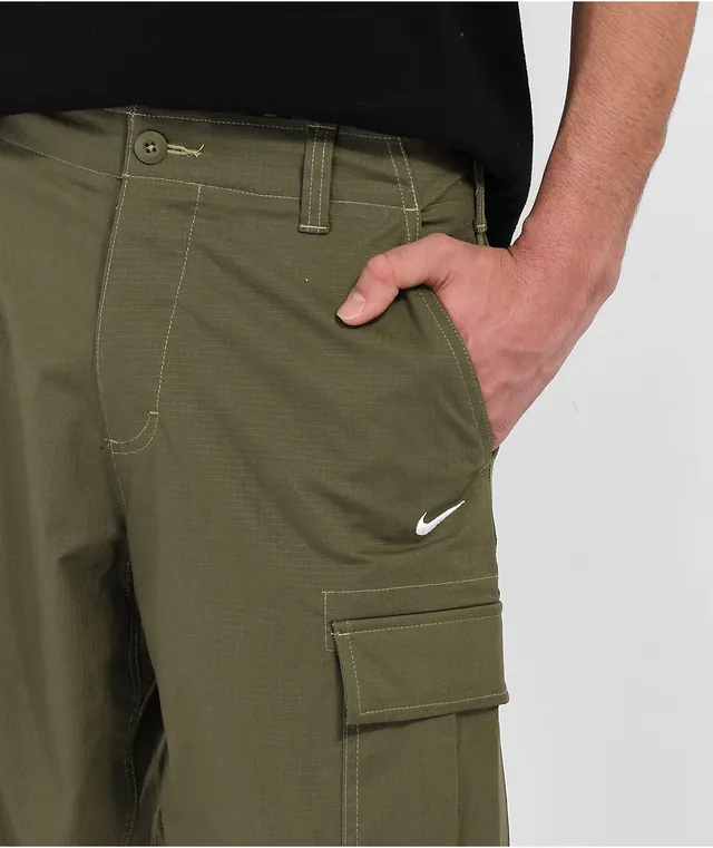Nike discount olive pants