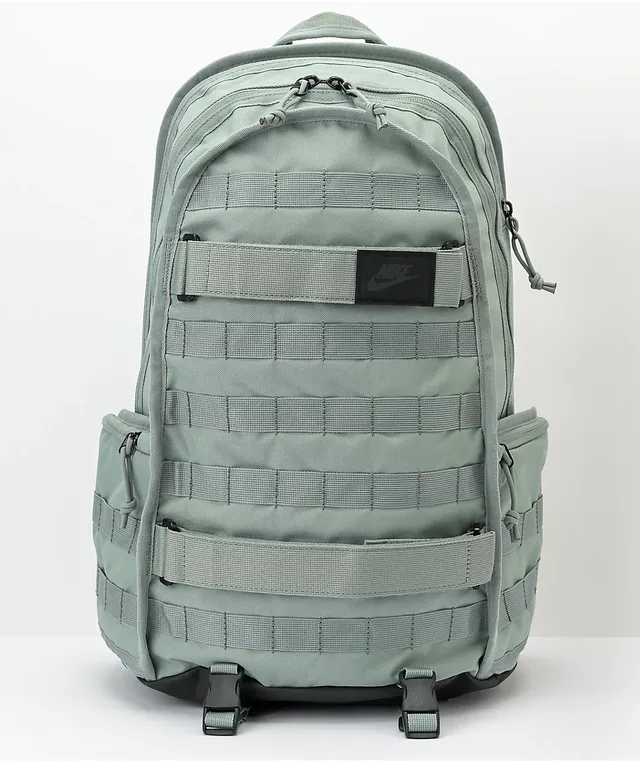Nike sb rpm backpack grey 2025