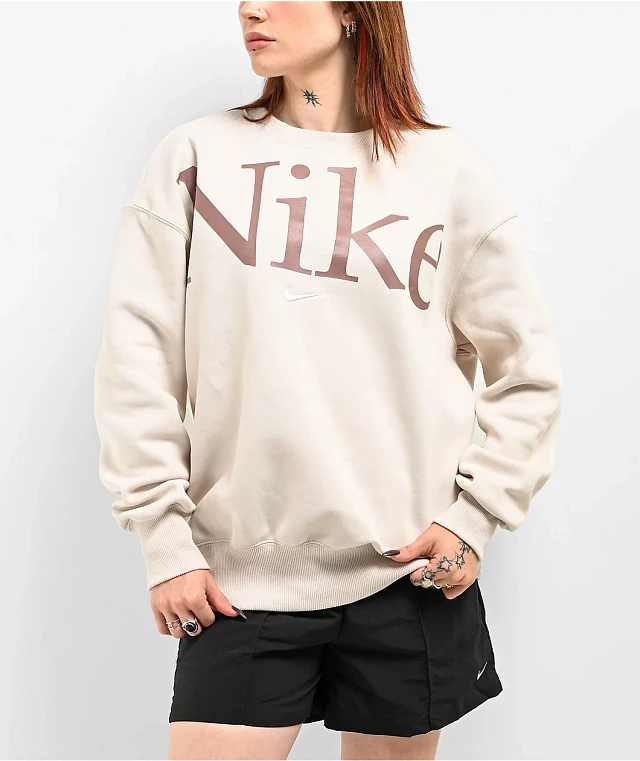 Nike-Sportswear-Phoenix-Fleece