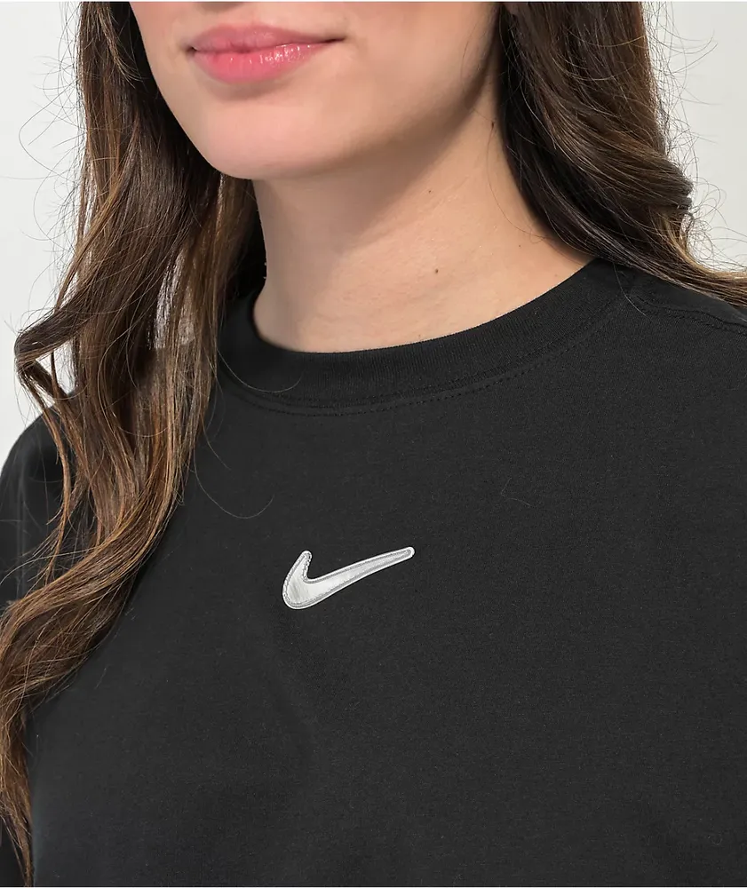 Nike Sportswear Swoosh Black Long Sleeve Crop T-Shirt at Hamilton