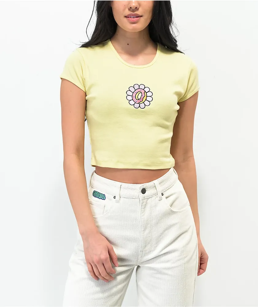 Yellow tight top 2025