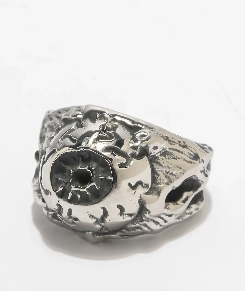 Zumiez ring clearance