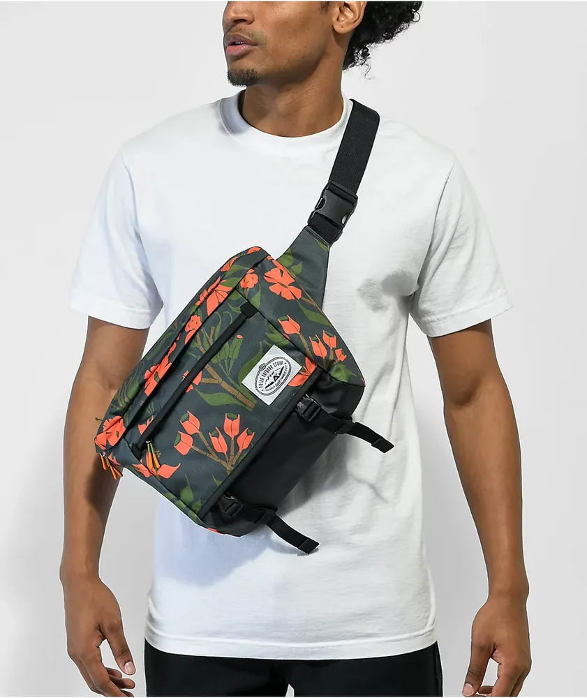Patterned fanny pack 2025