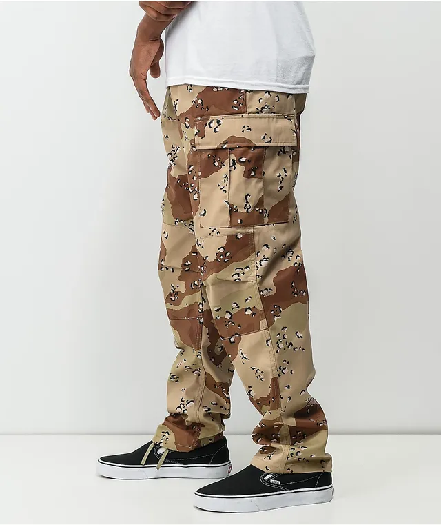 Desert camo hotsell cargo pants