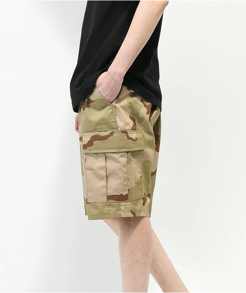 Desert camo cargo shorts hotsell
