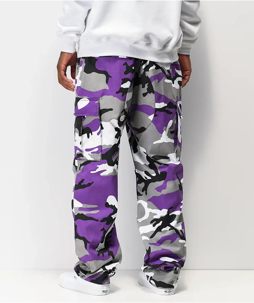 Camo skate pants shop