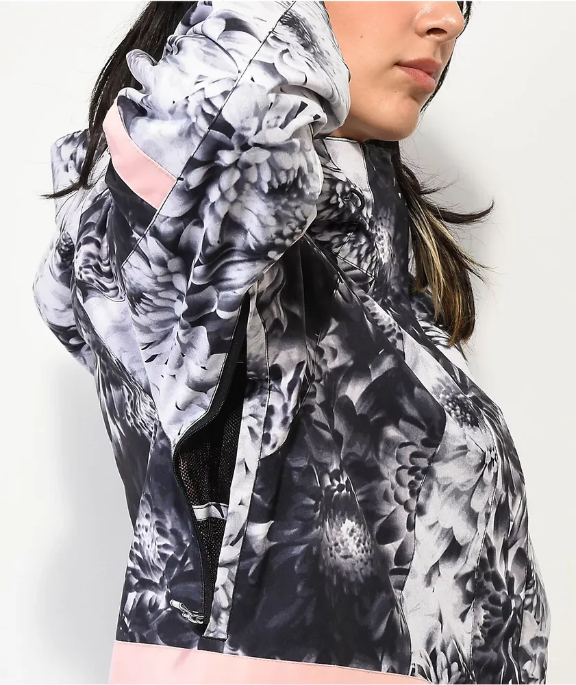 Roxy Ritual Future Flow Snowboard Jacket 2023 at Mall of America® in ...