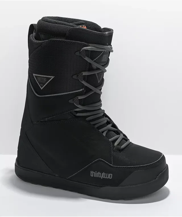 Thirty two lashed discount boots