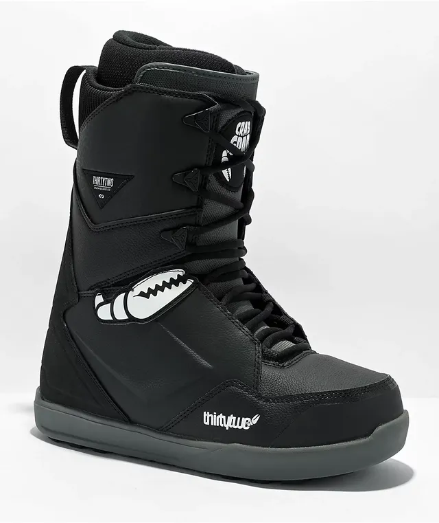 ThirtyTwo x Crab Grab Lashed Black Snowboard Boots 2023 at