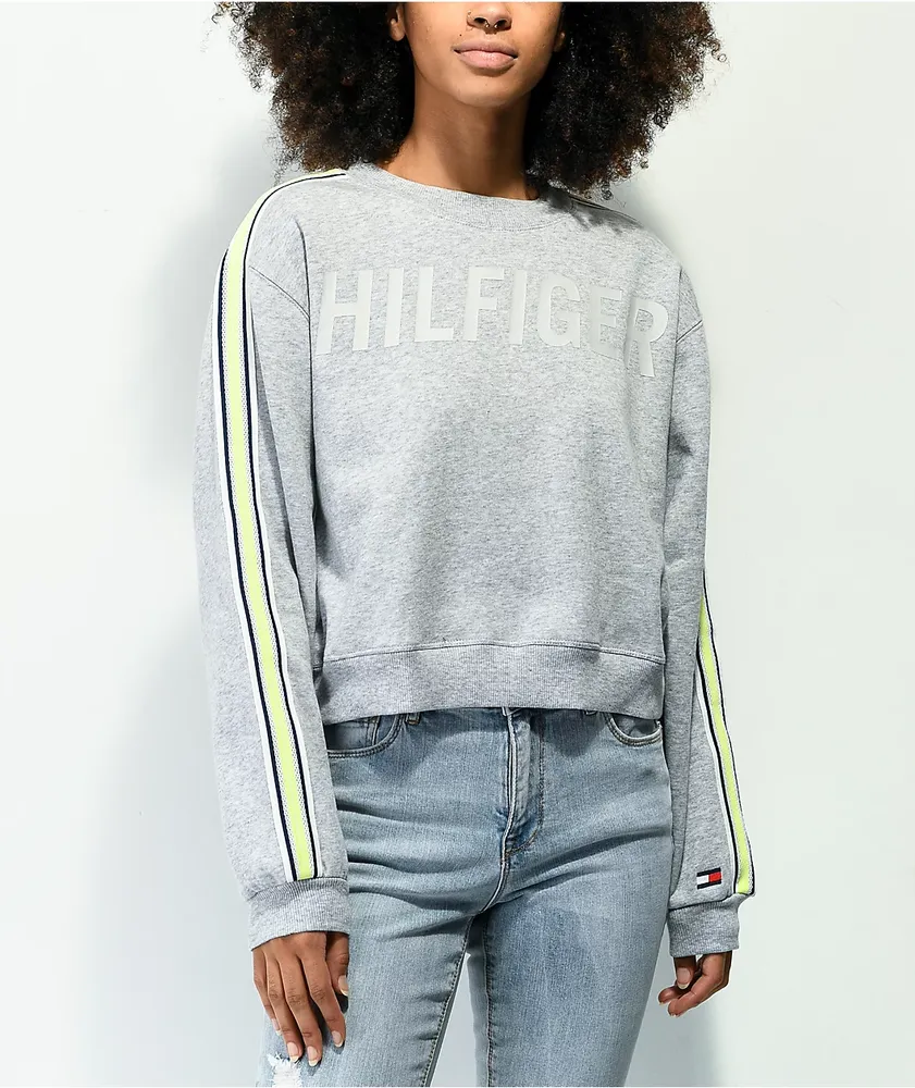 Tommy hilfiger grey hot sale crew neck sweatshirt