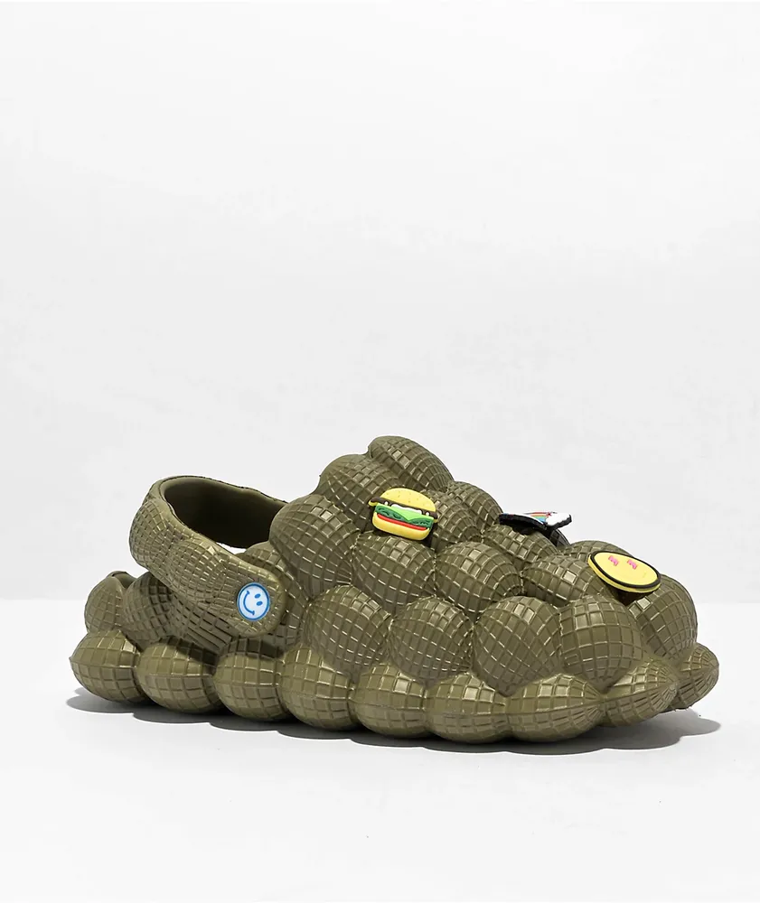 Zumiez slippers top