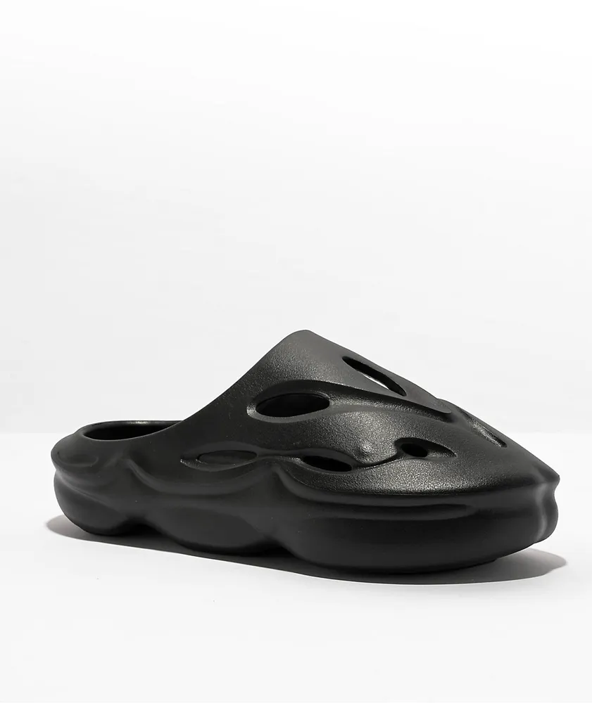Fenty slides zumiez shop