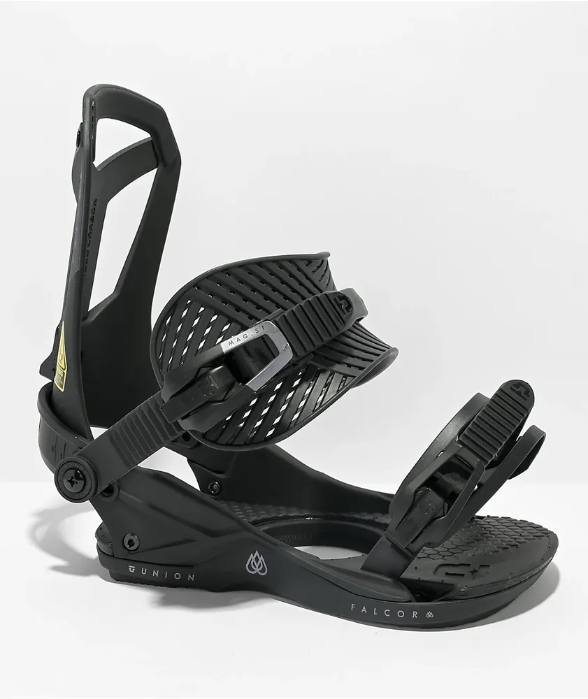 Union Falcor Black Snowboard Bindings 2023 at Hamilton Place in