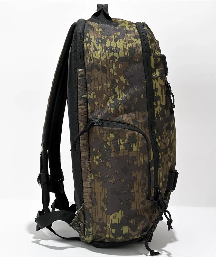 Vertx gamut loden store green