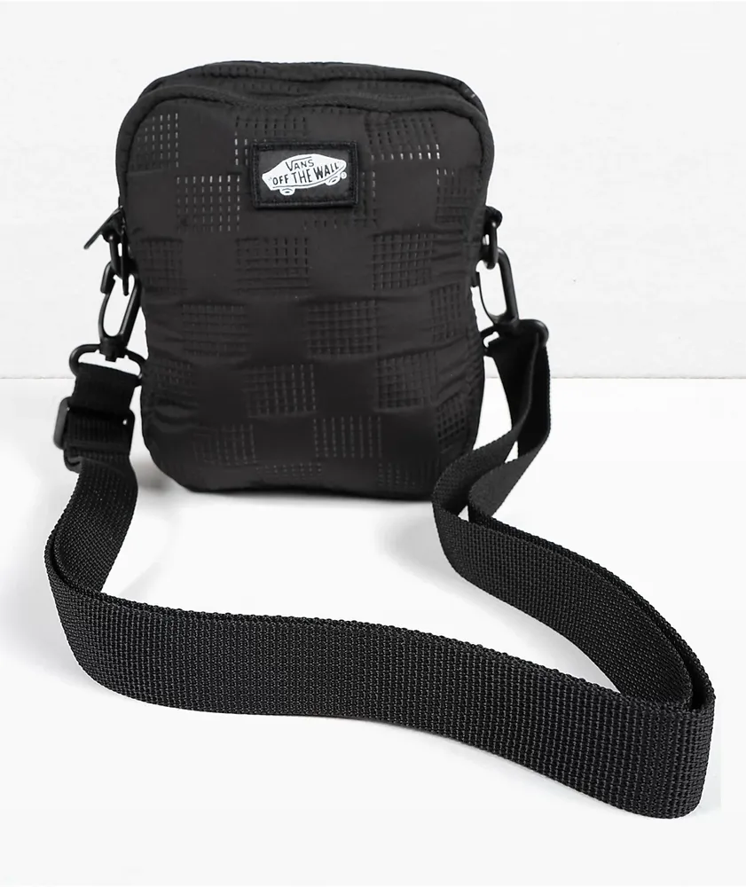 Zumiez hotsell crossbody bag