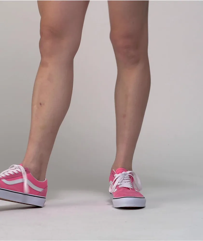 Pink best sale vans zumiez