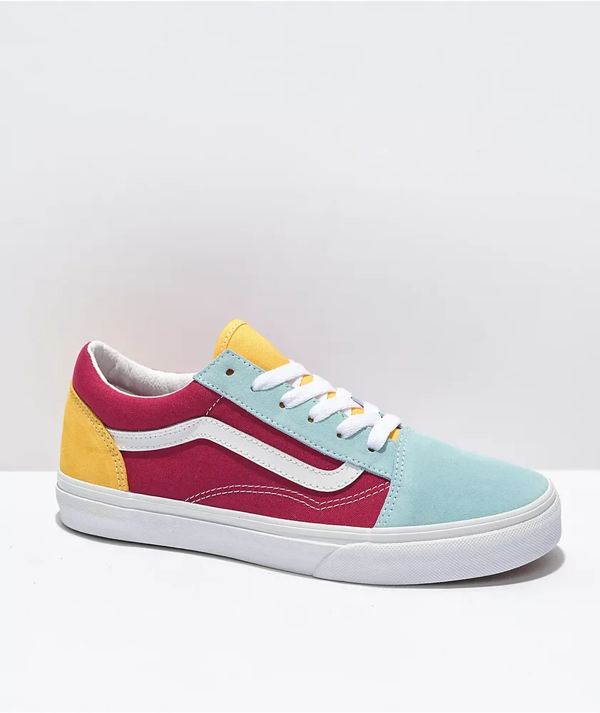 Vans shoes shop retro