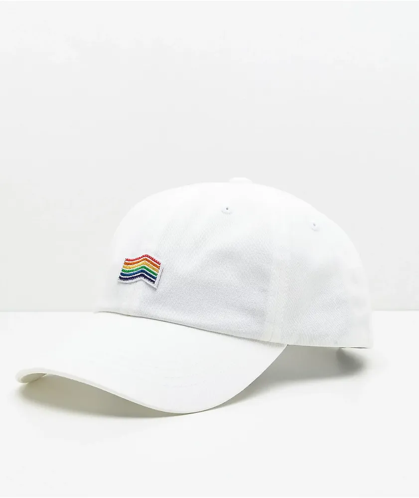 White vans cap new arrivals