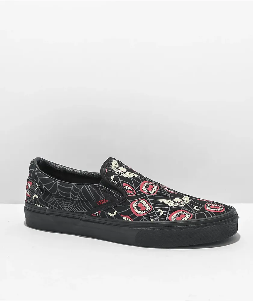 Zumiez vans hotsell slip ons