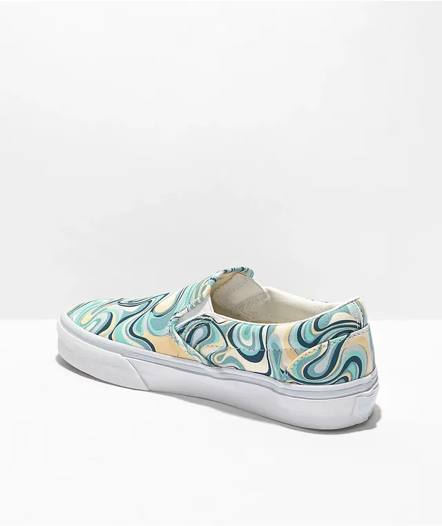Slip on sales vans zumiez