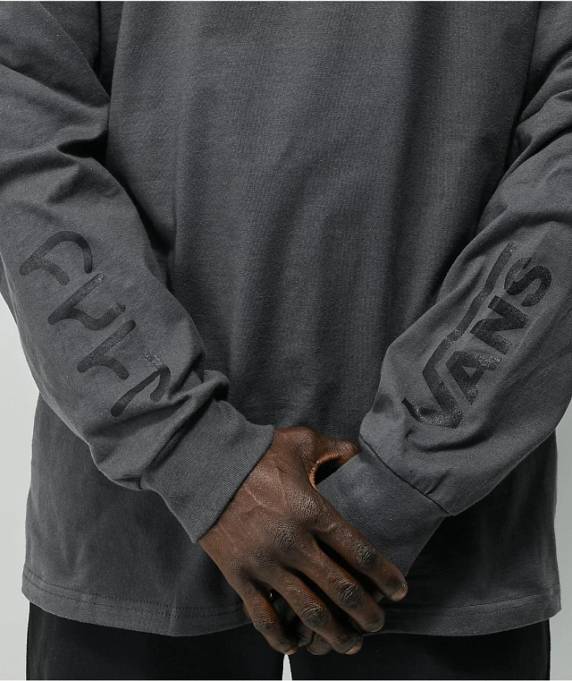 サンウルブズ上下 Vans x Cult Charcoal Long Sleeve T-Shirt | MainPlace Mall